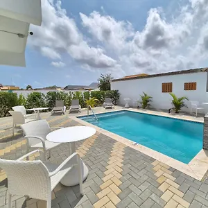  Apartment Ocean Breeze In Aruba